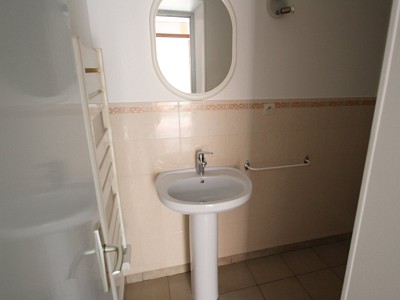 STUDIO A LOUER - CHAGNY - 21,16 m2 - 325 € charges comprises par mois