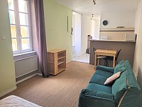 STUDIO A LOUER - CHALON SUR SAONE CENTRE VILLE - 27.24 m2 - 335 &euro; charges comprises par mois