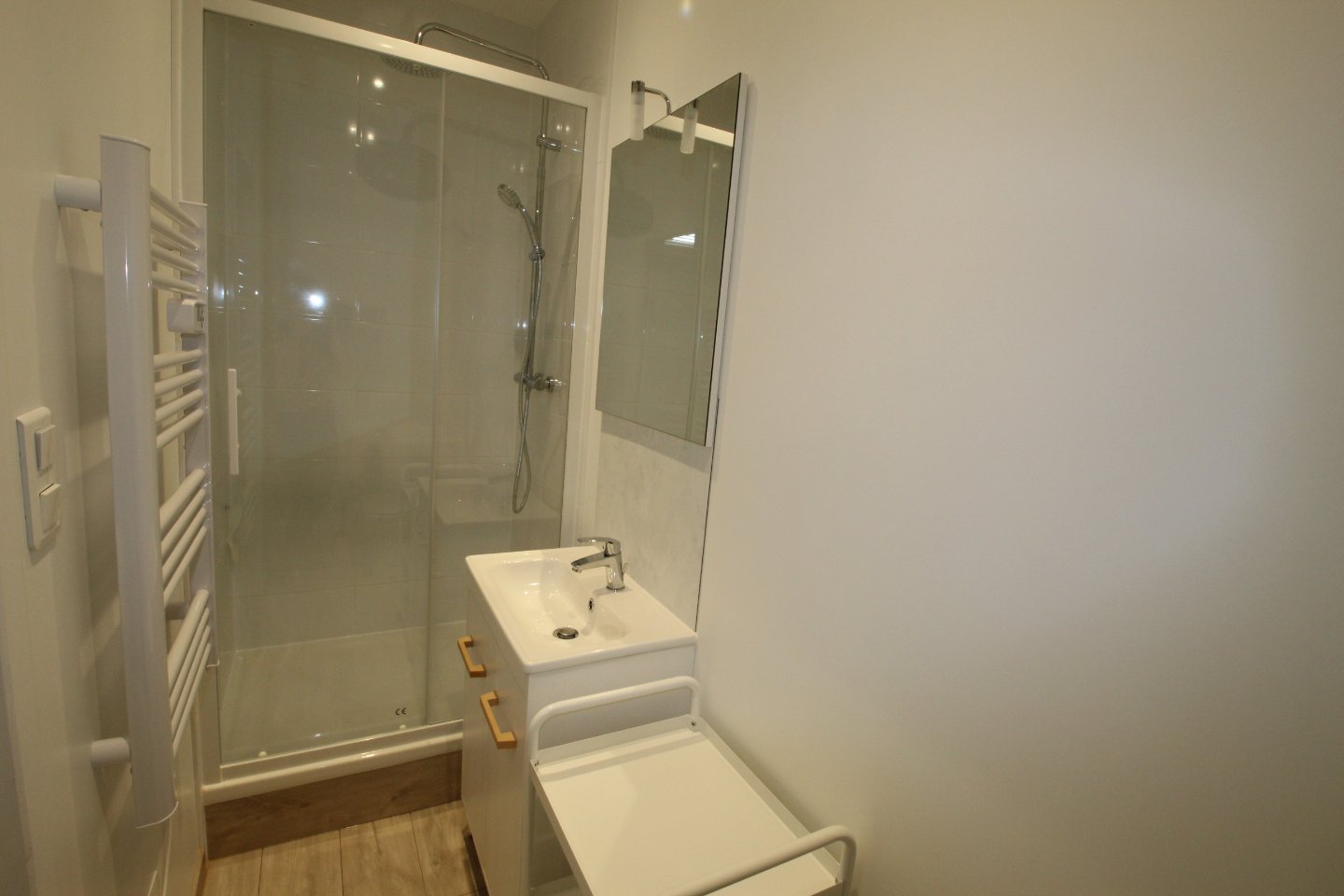 STUDIO A LOUER - CHALON SUR SAONE - 19.52 m2 - 415 € charges comprises par mois