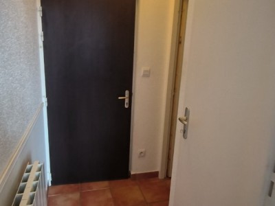 STUDIO A LOUER - CHALON SUR SAONE - 18,38 m2 - 330 € charges comprises par mois