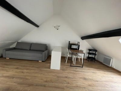 STUDIO A LOUER - DIJON - 13,4 m2 - 470 € charges comprises par mois