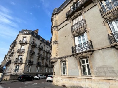 STUDIO A LOUER - DIJON - 24,99 m2 - 405 € charges comprises par mois
