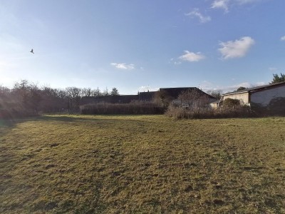 TERRAIN A VENDRE - LA CHARMEE - 1100 m2 - 78000 €