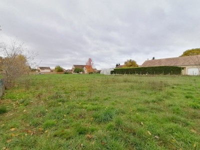TERRAIN - ST MARCEL - 3100 m2 - VENDU