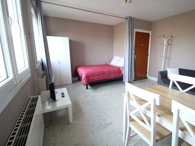 APPARTEMENT T1 - PARAY LE MONIAL - 29,65 m2 - LOUÉ