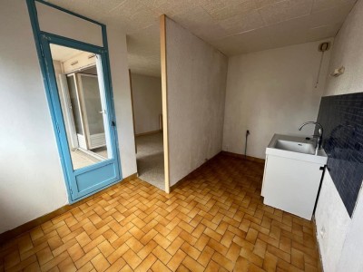 T1 A VENDRE - BEAUNE - 31,72 m2 - 60000 €