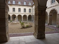 APPARTEMENT T2 A LOUER - AUTUN CENTRE VILLE - 47 m2 - 435 € charges comprises par mois