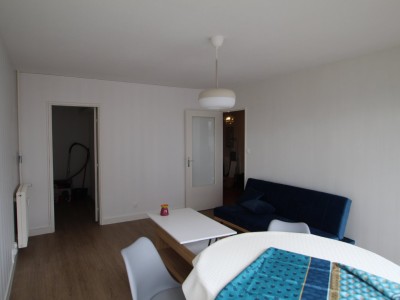 APPARTEMENT T2 MEUBLE A LOUER - BEAUNE - 58,56 m2 - 690 € charges comprises par mois