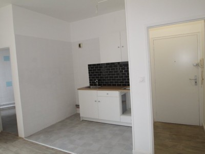 APPARTEMENT T2 A LOUER - CHAGNY - 62,07 m2 - 580 € charges comprises par mois