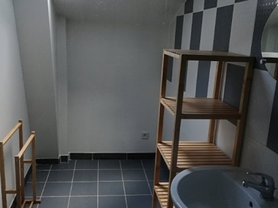 APPARTEMENT T2 A LOUER - CHALON SUR SAONE - 35,5 m2 - 445 € charges comprises par mois