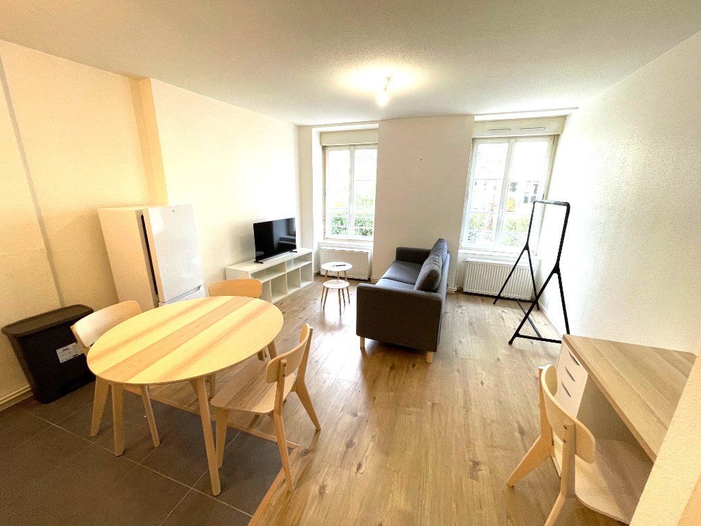 Meublé A LOUER - CHALON SUR SAONE - 38.67 m2 - 580 € charges comprises par mois