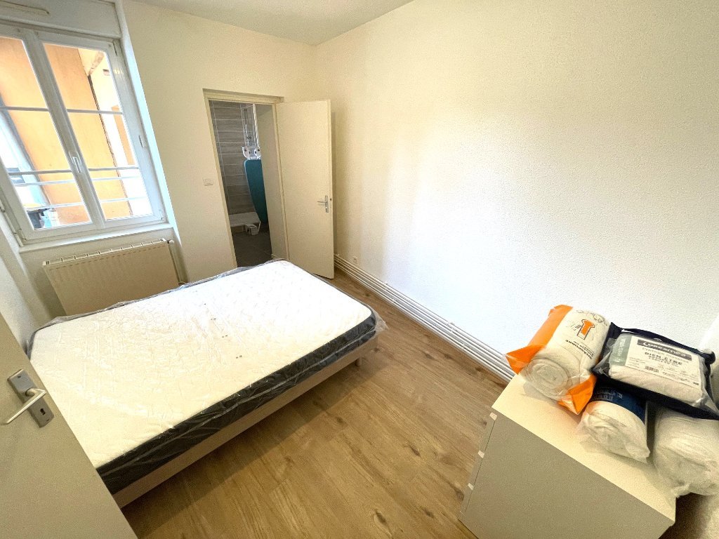 Meublé A LOUER - CHALON SUR SAONE - 38.67 m2 - 580 € charges comprises par mois