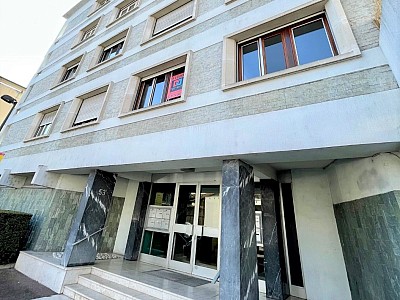 APPARTEMENT T2 A LOUER - CHALON SUR SAONE - 42,8 m2 - 469,77 € charges comprises par mois