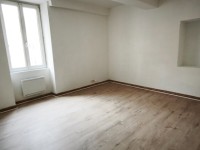 APPARTEMENT T2 A LOUER - GIVRY - 52.48 m2 - 570 &euro; charges comprises par mois