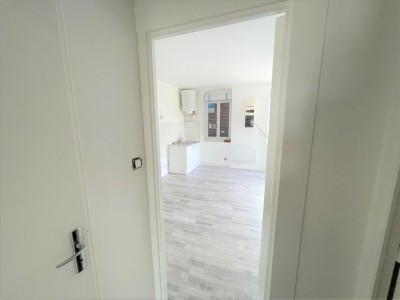 APPARTEMENT T2 A LOUER - GUEUGNON - 38,3 m2 - 396 € charges comprises par mois