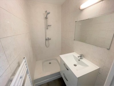 APPARTEMENT T2 A LOUER - GUEUGNON - 38,3 m2 - 396 € charges comprises par mois