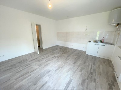 APPARTEMENT T2 A LOUER - GUEUGNON - 38,3 m2 - 396 € charges comprises par mois