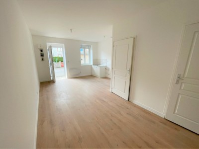 APPARTEMENT T2 A LOUER - GUEUGNON - 37,4 m2 - 396 € charges comprises par mois