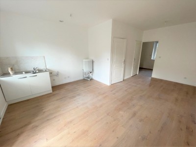APPARTEMENT T2 A LOUER - GUEUGNON - 37,6 m2 - 396 € charges comprises par mois