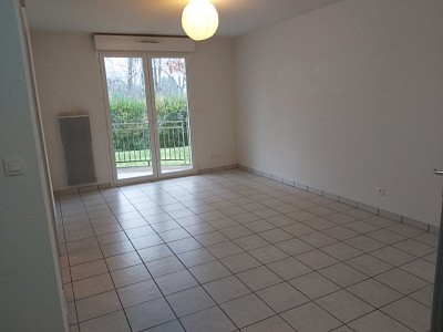 APPARTEMENT T2 A LOUER - LE CREUSOT - 37 m2 - 392 € charges comprises par mois