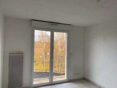 APPARTEMENT T2 A LOUER - LE CREUSOT - 37,83 m2 - 387 € charges comprises par mois