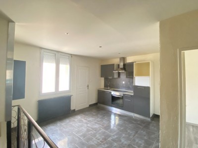 APPARTEMENT T2 A LOUER - LE CREUSOT - 39 m2 - 380 € charges comprises par mois