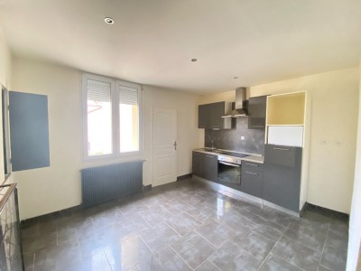 APPARTEMENT T2 A LOUER - LE CREUSOT - 39 m2 - 380 € charges comprises par mois