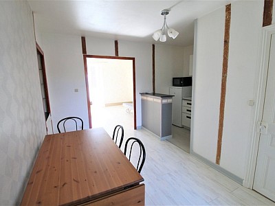 APPARTEMENT T2 A LOUER - ST MARCEL - 30,97 m2 - 400 € charges comprises par mois