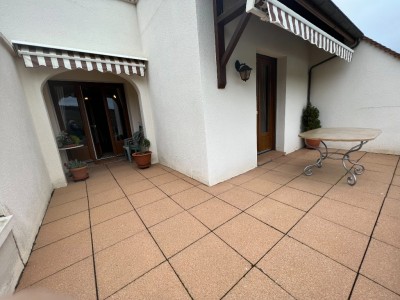 APPARTEMENT T2 A VENDRE - BEAUNE - 52 m2 - 219000 €