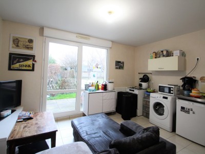 APPARTEMENT T1 BIS AVEC CAVE ET GARAGE - CHALON SUR SAONE - 34,95 m2 - VENDU