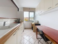 DERNIER ÉTAGE LUMINEUX AVEC BALCON ET PARKING - DIJON TIRE PESSEAU - 45.5 m2 - VENDU