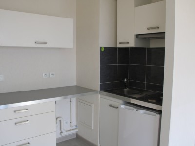 APPARTEMENT T2 A VENDRE - ST APOLLINAIRE - 49 m2 - 173000 €