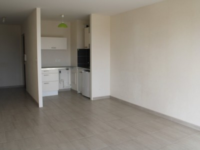 APPARTEMENT T2 A VENDRE - ST APOLLINAIRE - 49 m2 - 173000 €