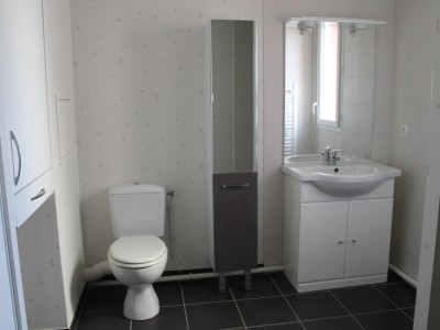 APPARTEMENT T2 A VENDRE - ST APOLLINAIRE - 49 m2 - 173000 €