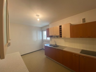 APPARTEMENT T3 A LOUER - AUTUN PROCHE CENTRE VILLE - 72 m2 - 520 € charges comprises par mois