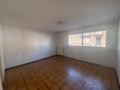 APPARTEMENT T3 A LOUER - AUTUN PROCHE CENTRE VILLE - 72 m2 - 520 € charges comprises par mois