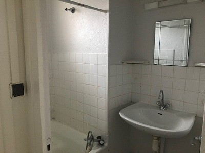 APPARTEMENT T3 A LOUER - AUTUN QUARTIER DU PARC - 49,13 m2 - 380 € charges comprises par mois