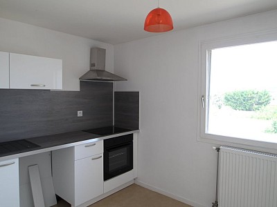 APPARTEMENT T3 A LOUER - BEAUNE - 60,32 m2 - 795 € charges comprises par mois
