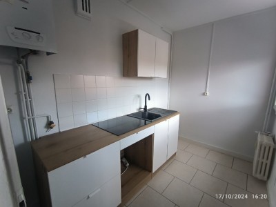 APPARTEMENT T3 A LOUER - CHALON SUR SAONE - 49 m2 - 540 € charges comprises par mois