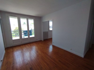 APPARTEMENT T3 A LOUER - CHALON SUR SAONE - 49 m2 - 540 € charges comprises par mois