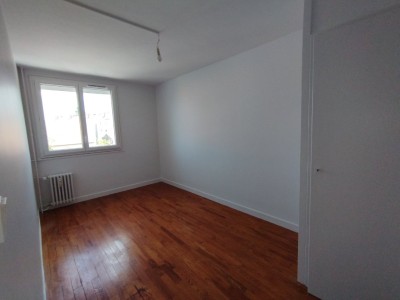 APPARTEMENT T3 A LOUER - CHALON SUR SAONE - 49 m2 - 540 € charges comprises par mois