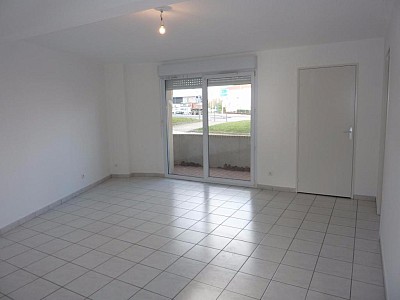 APPARTEMENT T3 A LOUER - CHATENOY LE ROYAL - 60,56 m2 - 495 € charges comprises par mois
