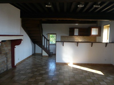 APPARTEMENT T3 A LOUER - DEMIGNY - 60,68 m2 - 520 € charges comprises par mois