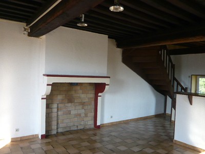 APPARTEMENT T3 A LOUER - DEMIGNY - 60,68 m2 - 520 € charges comprises par mois