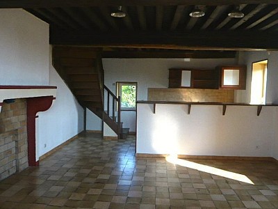APPARTEMENT T3 A LOUER - DEMIGNY - 60,68 m2 - 520 € charges comprises par mois