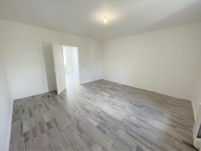 APPARTEMENT T3 A LOUER - GUEUGNON - 78,9 m2 - 606 € charges comprises par mois