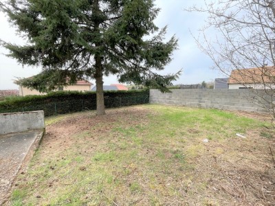 APPARTEMENT T3 A LOUER - LE BREUIL - 51 m2 - 550 € charges comprises par mois