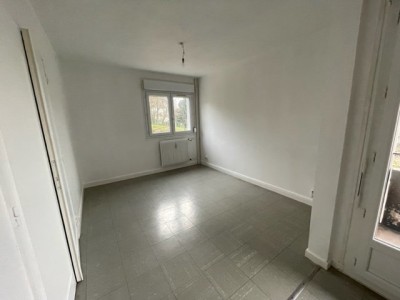 APPARTEMENT T3 A LOUER - LE CREUSOT - 58,69 m2 - 470 € charges comprises par mois