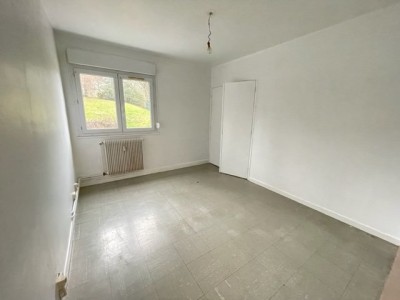 APPARTEMENT T3 A LOUER - LE CREUSOT - 58,69 m2 - 470 € charges comprises par mois