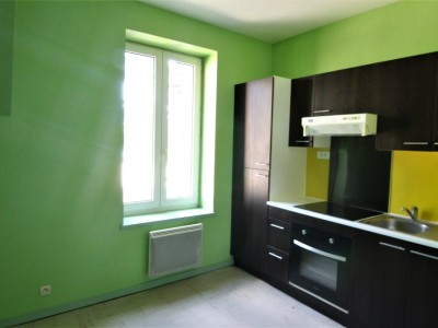 APPARTEMENT T3 A LOUER - PIERRE DE BRESSE - 75 m2 - 570 € charges comprises par mois